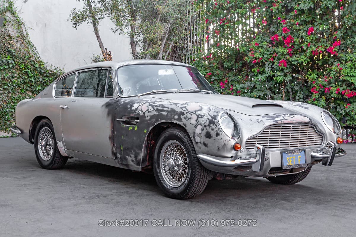 1967 Aston Martin DB6 Vantage Left-Hand-Drive 5-Speed thumbnail 4