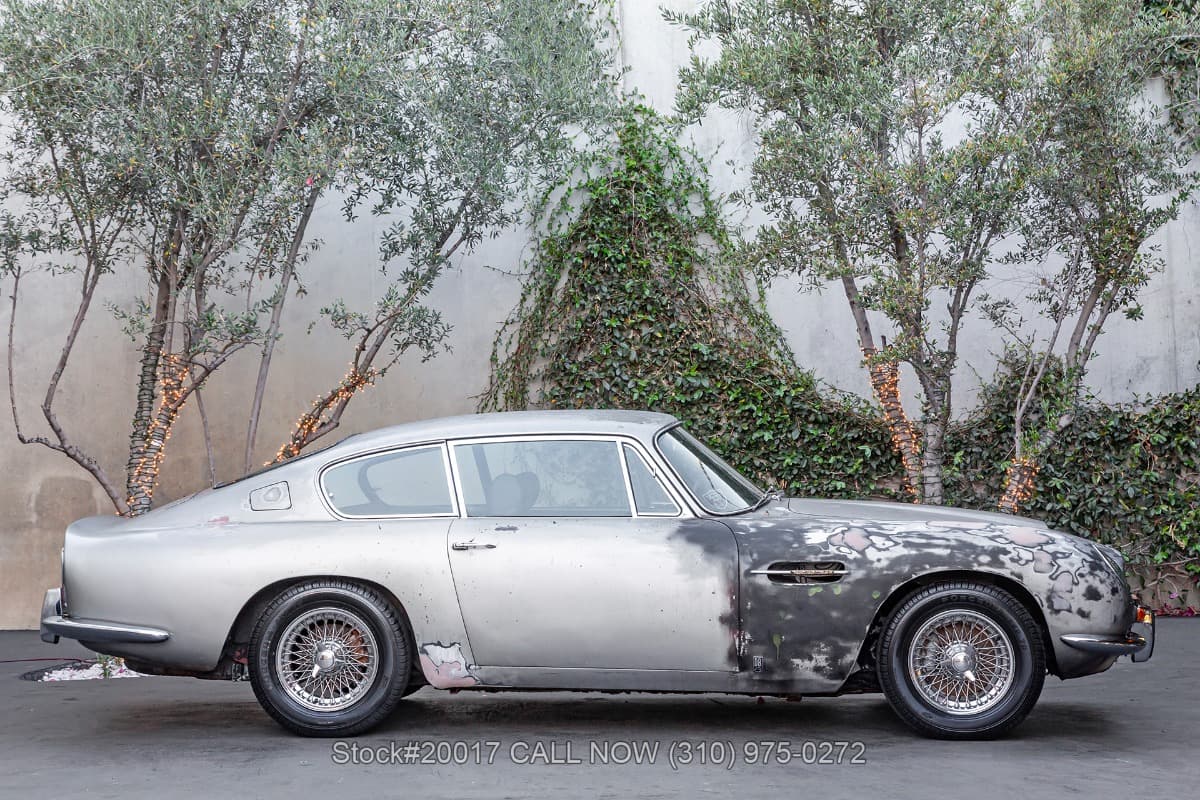 1967 Aston Martin DB6 Vantage Left-Hand-Drive 5-Speed thumbnail 5