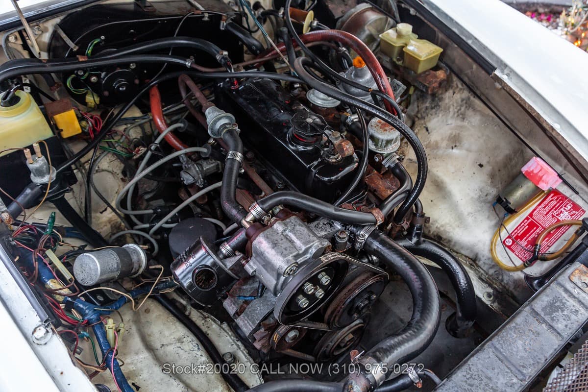 1979 MG MGB Roadster with 2 tops thumbnail 25