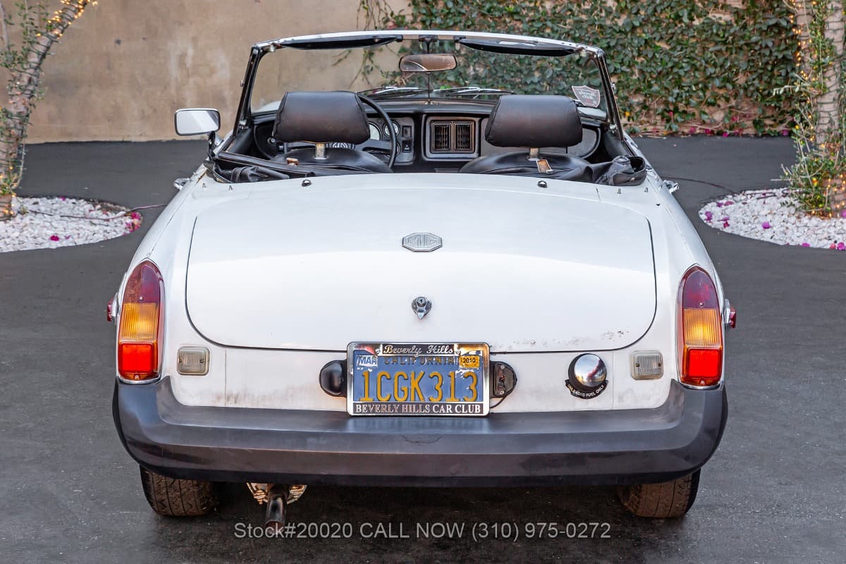 1979 MG MGB Roadster with 2 tops thumbnail 4