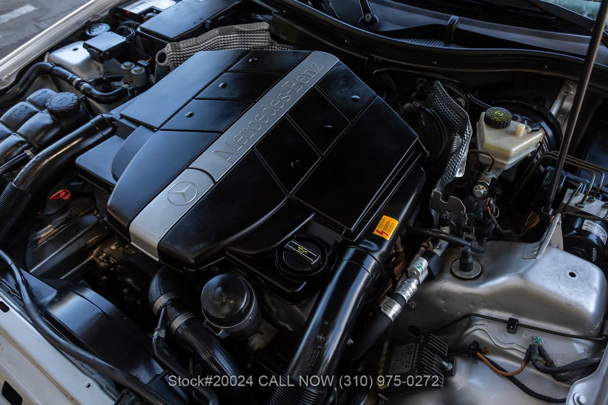 2001 Mercedes SLK320 Convertible 6-Speed thumbnail 23
