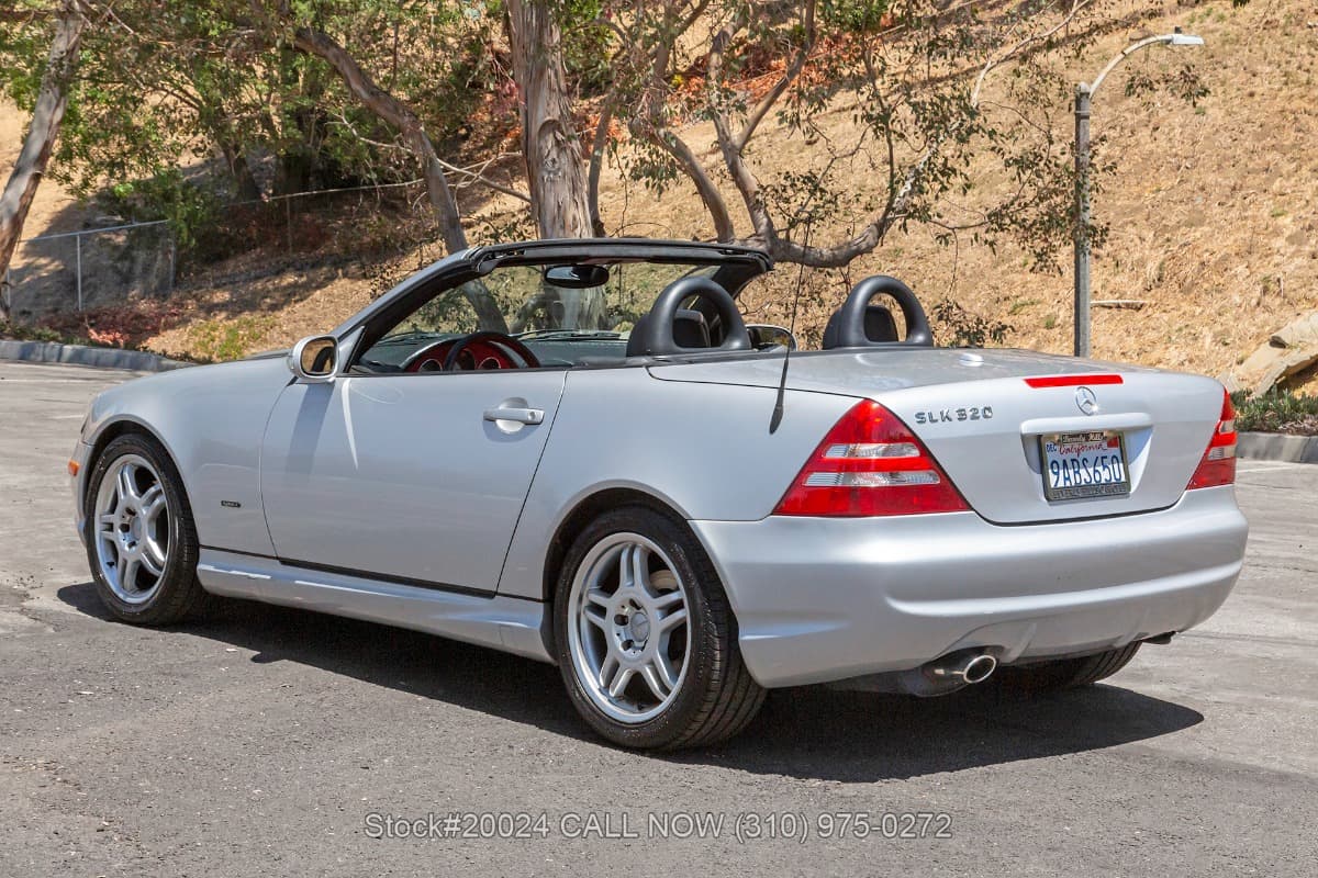 2001 Mercedes SLK320 Convertible 6-Speed thumbnail 5