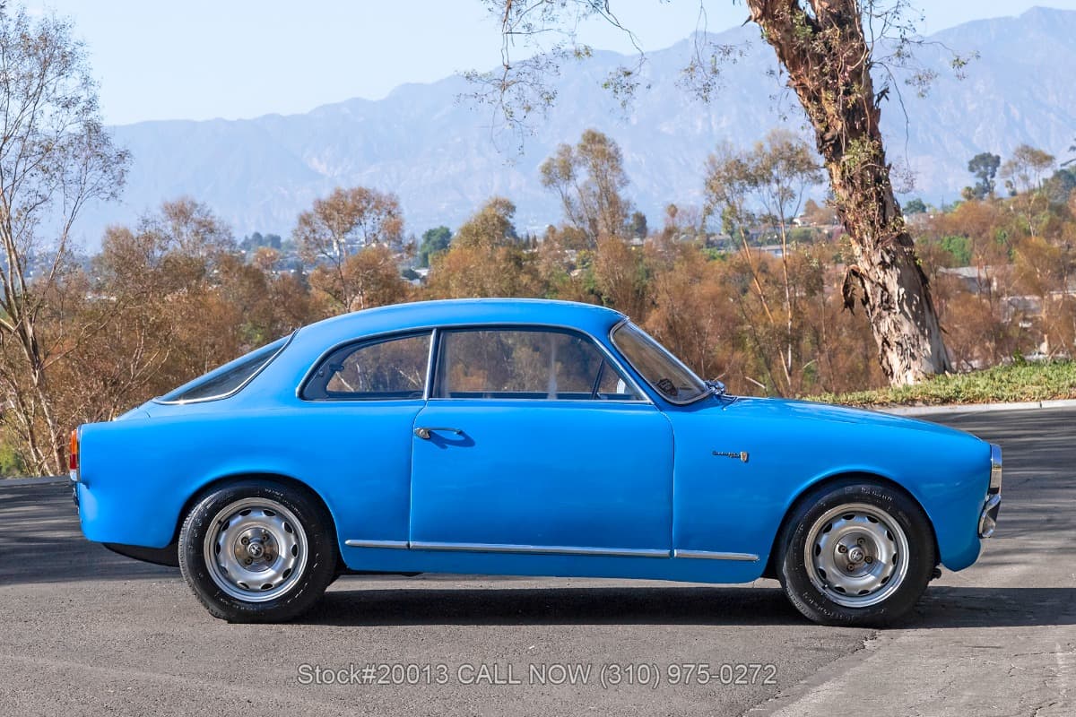1959 Alfa Romeo Giulietta Sprint 5-Speed thumbnail 4