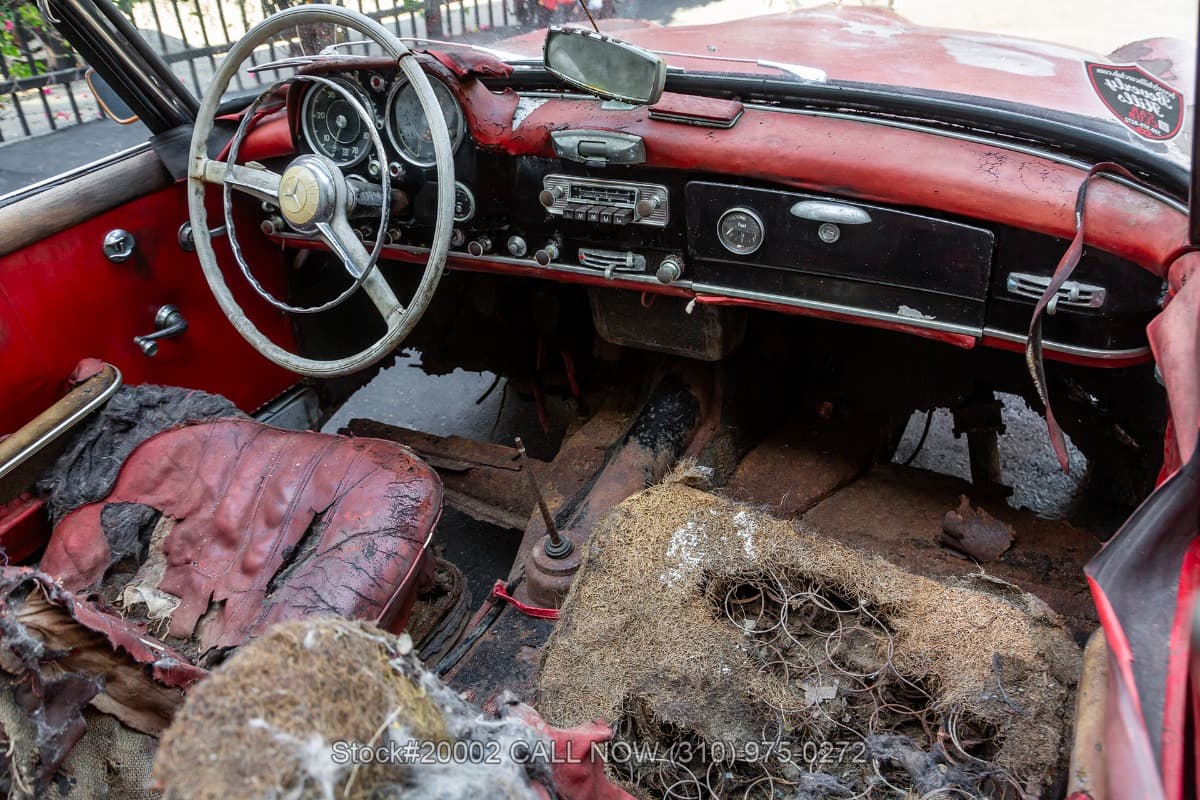 1961 Mercedes 190SL thumbnail 17