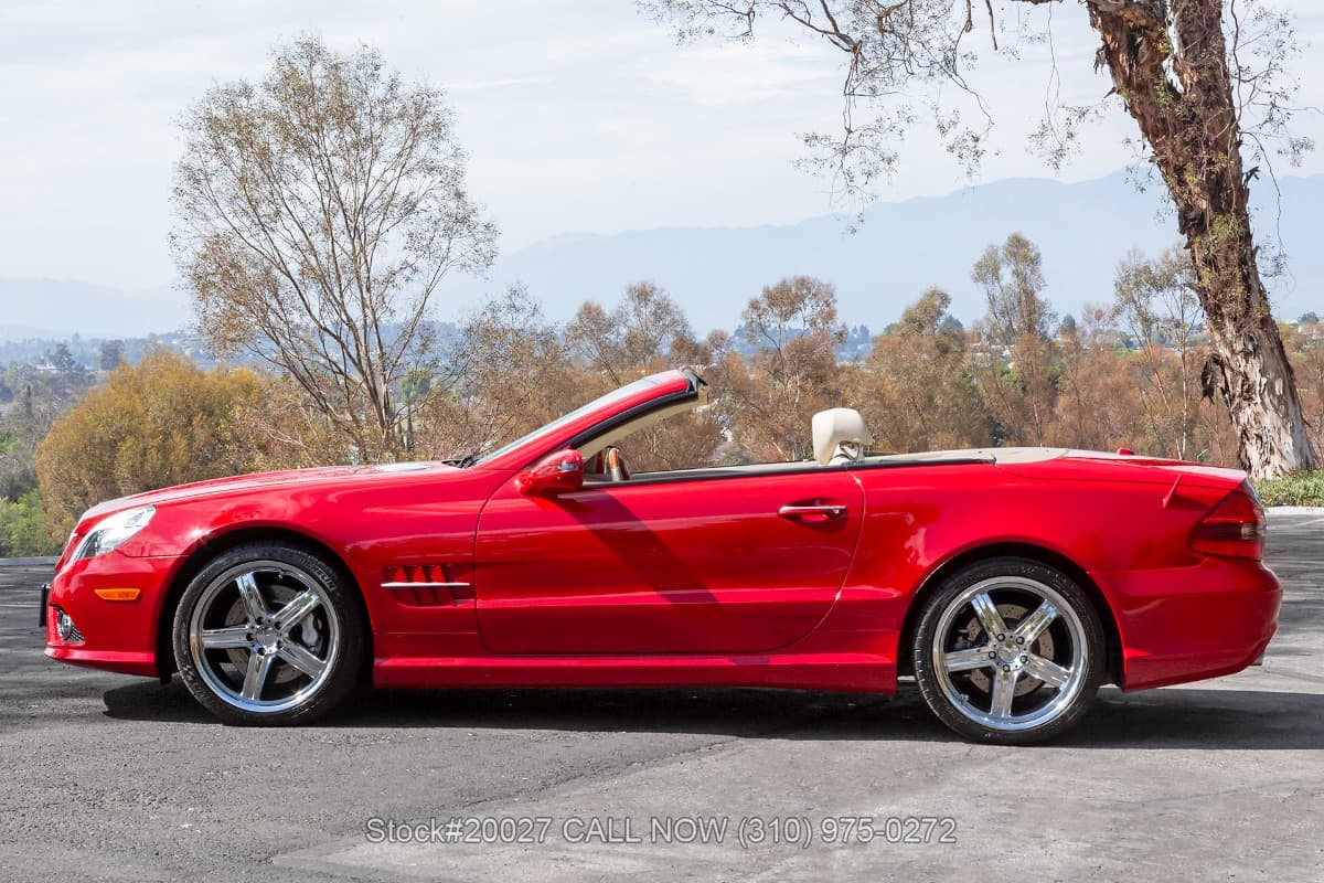 2009 Mercedes SL550 Convertible thumbnail 11