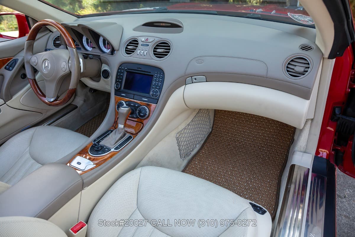 2009 Mercedes SL550 Convertible thumbnail 17