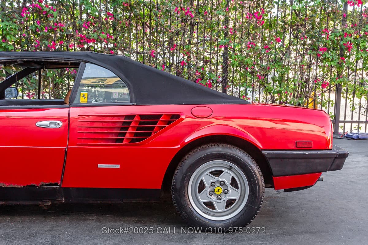 1983 Ferrari Mondial Cabriolet thumbnail 12