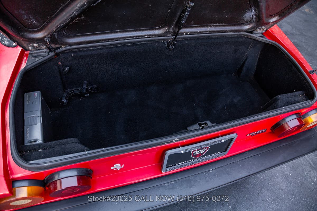 1983 Ferrari Mondial Cabriolet thumbnail 19