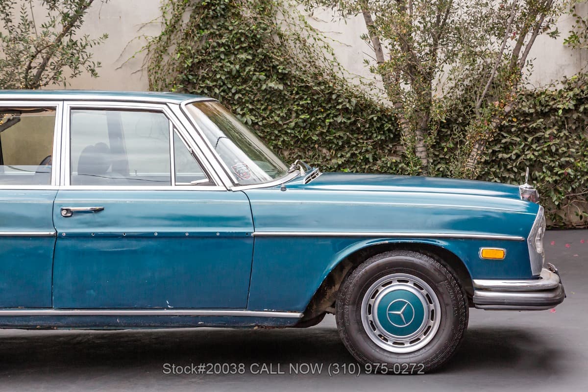 1969 Mercedes 300SEL thumbnail 8