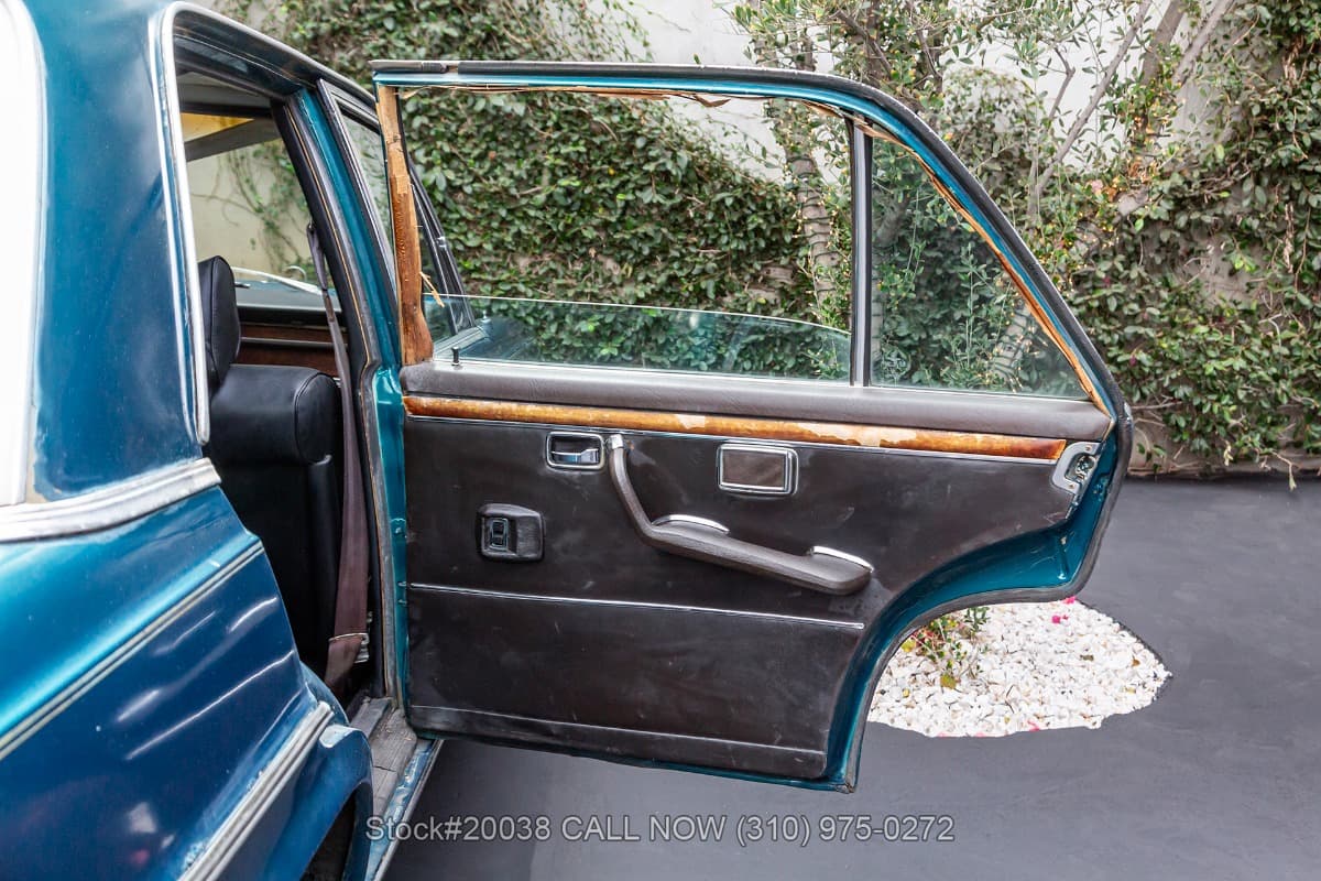 1969 Mercedes 300SEL thumbnail 17