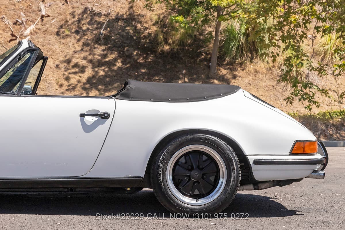 1971 Porsche 911T Cabriolet Conversion 5-Speed thumbnail 9