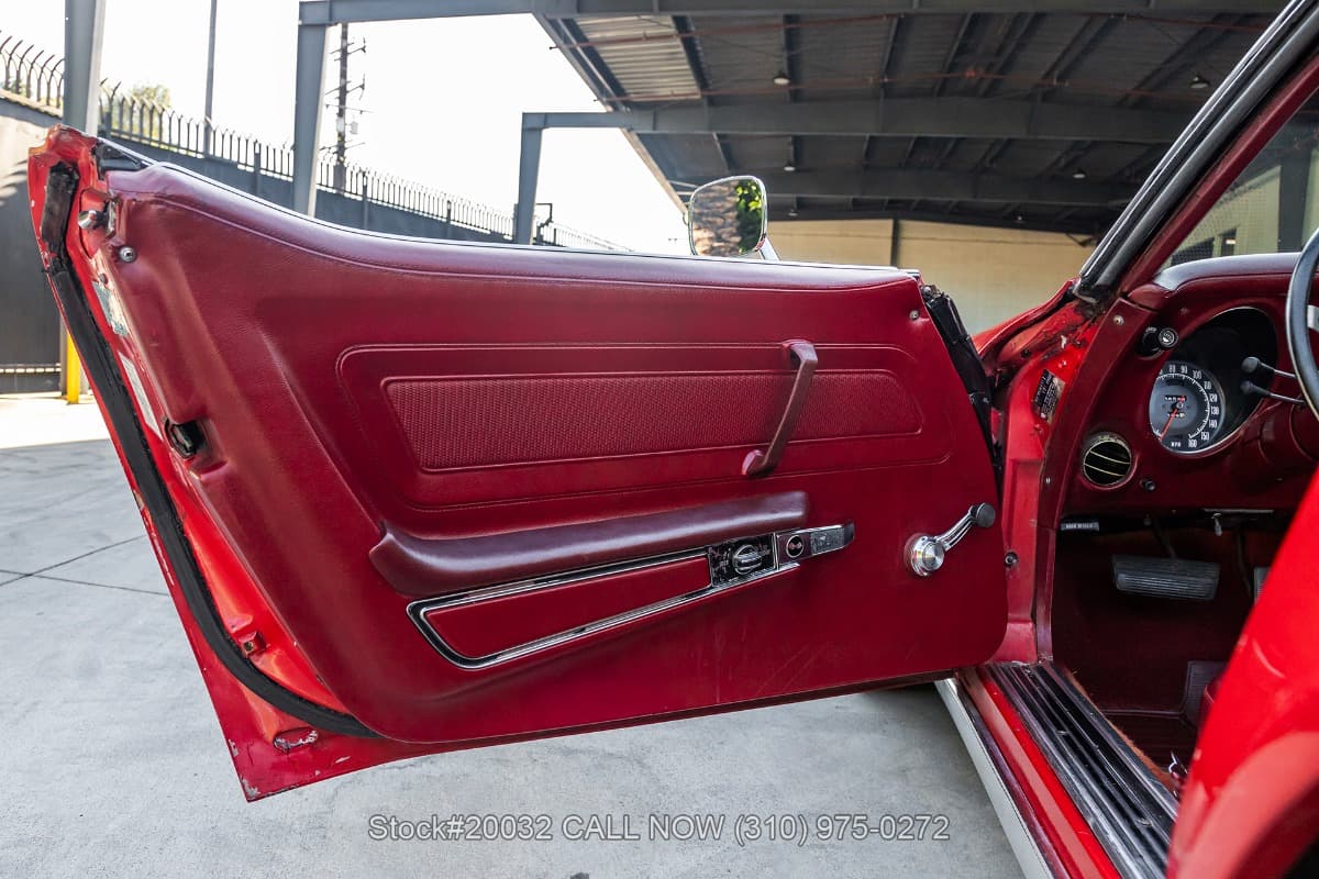1973 Chevrolet Corvette Convertible thumbnail 14