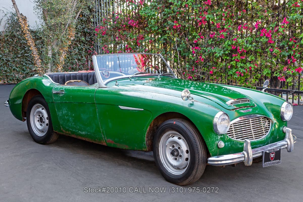 1959 Austin-Healey 100-6 Convertible Sports Car thumbnail 3