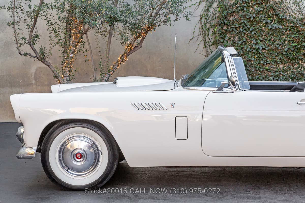 1956 Ford Thunderbird Convertible thumbnail 13