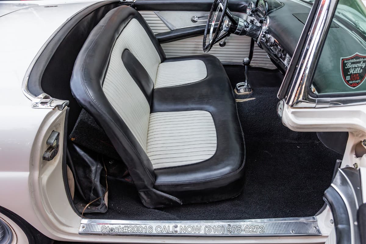 1956 Ford Thunderbird Convertible thumbnail 17