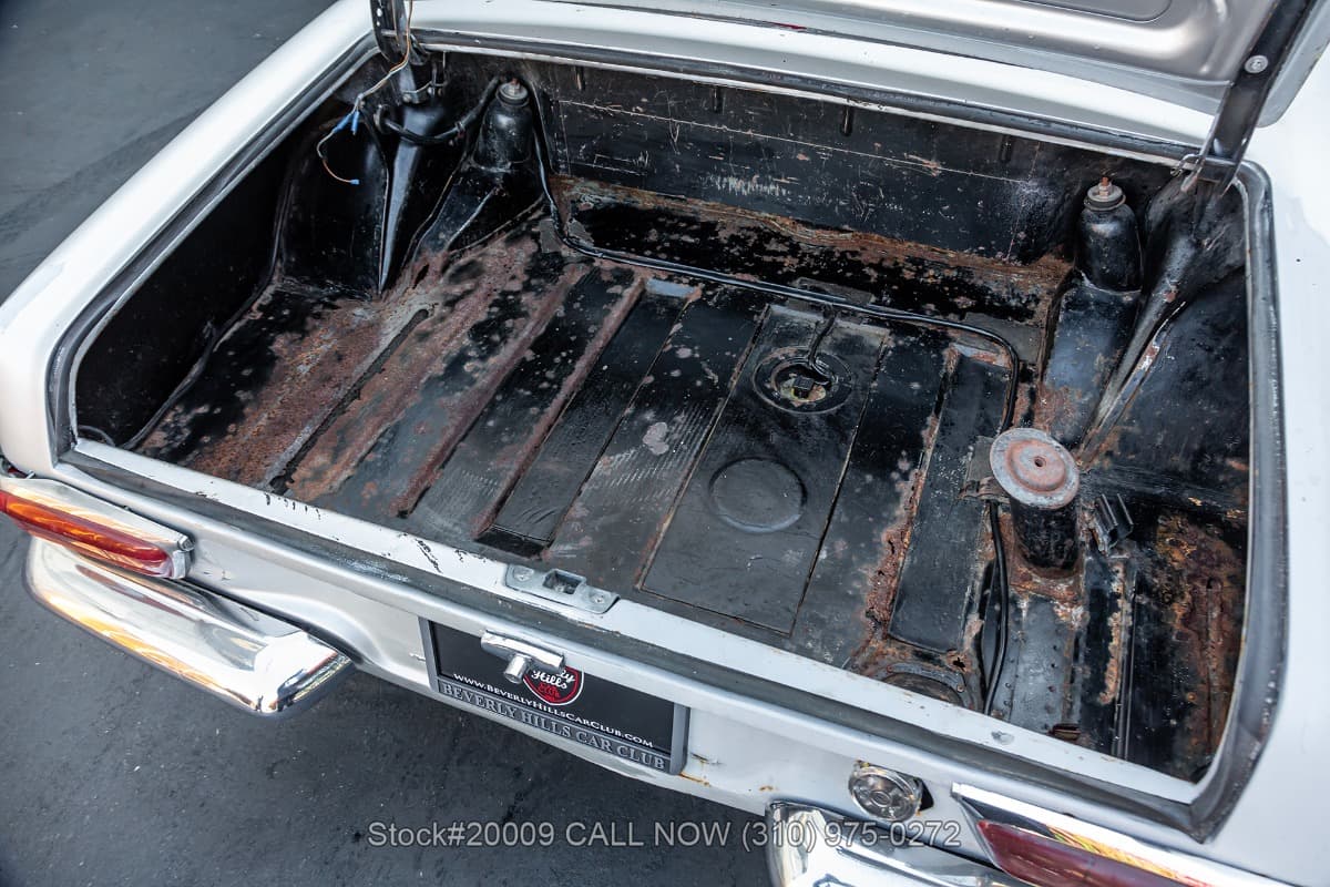 1967 Mercedes 250SL California Special thumbnail 21