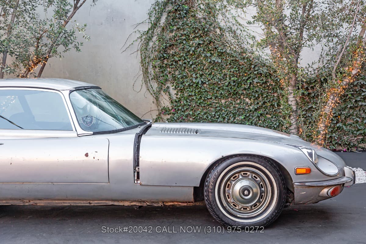 1971 Jaguar XKE V12 2+2 Series III thumbnail 8