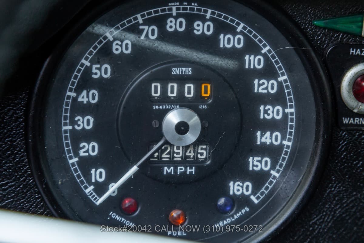 1971 Jaguar XKE V12 2+2 Series III thumbnail 15