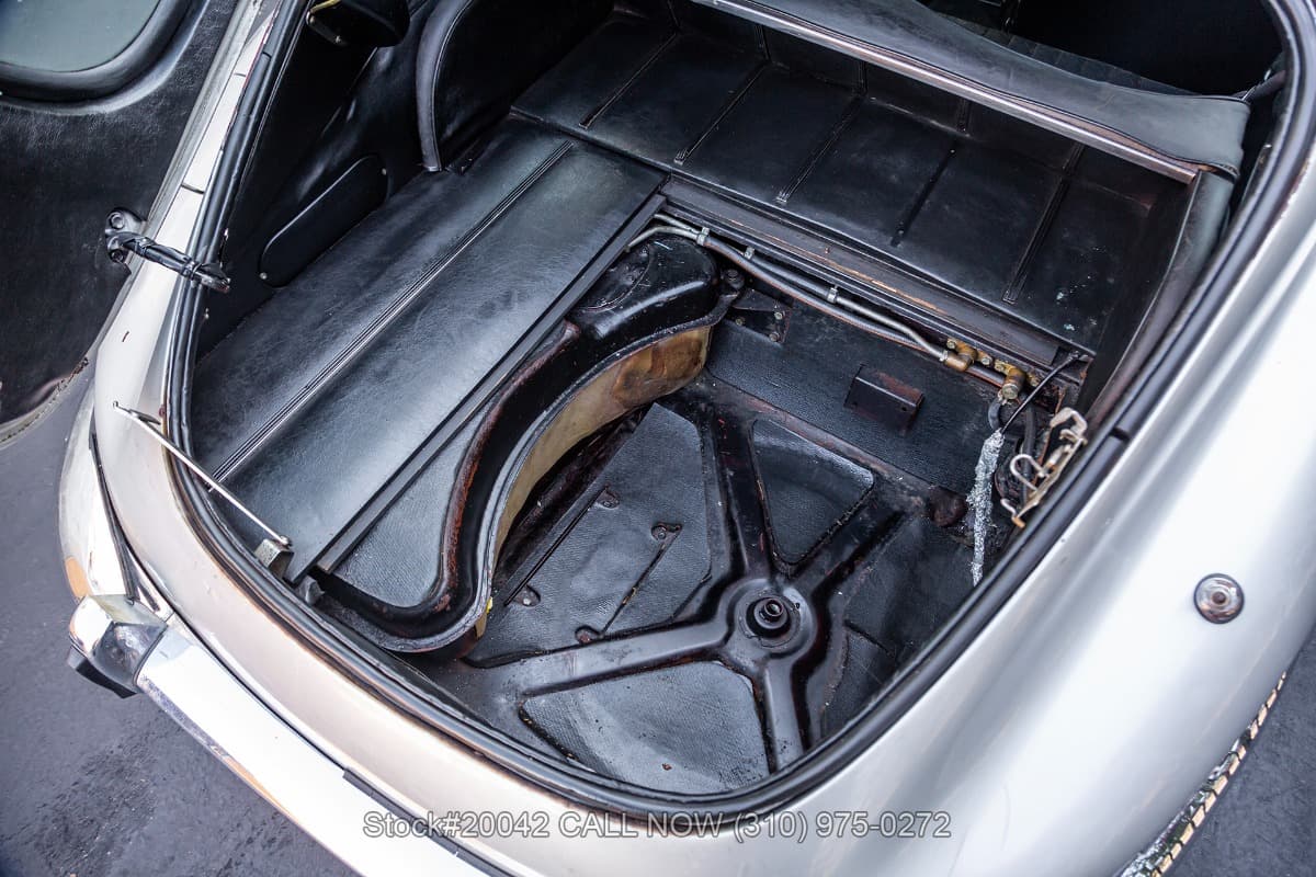 1971 Jaguar XKE V12 2+2 Series III thumbnail 21