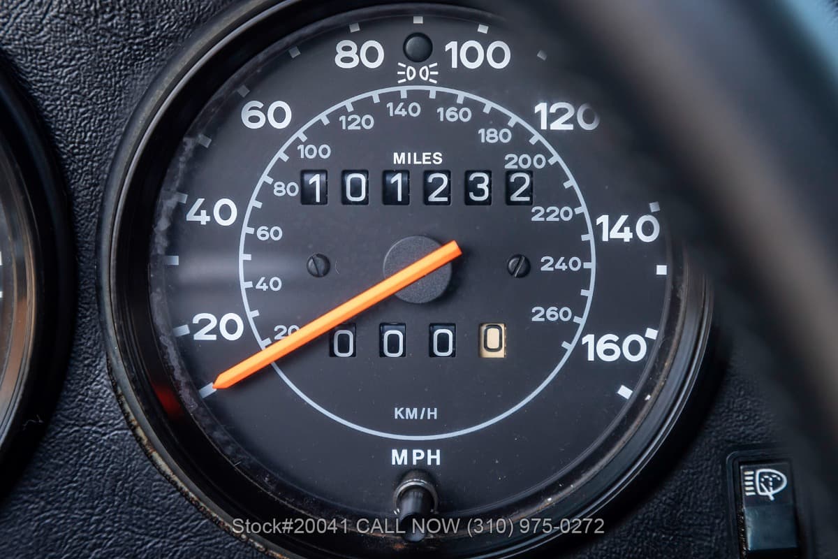 1984 Porsche Carrera 3.2 Targa thumbnail 18