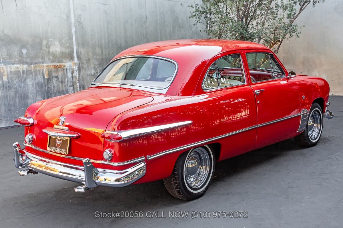 1951 Ford Custom Deluxe Tudor Sedan Shoebox Ford thumbnail 5