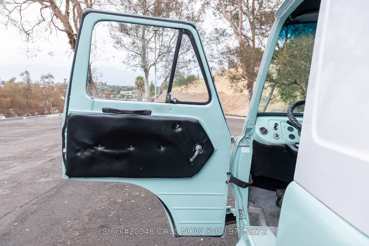 1962 Ford Econoline Pickup 3-Speed thumbnail 13