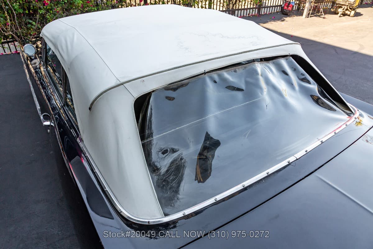 1963 Pontiac Bonneville Convertible thumbnail 10
