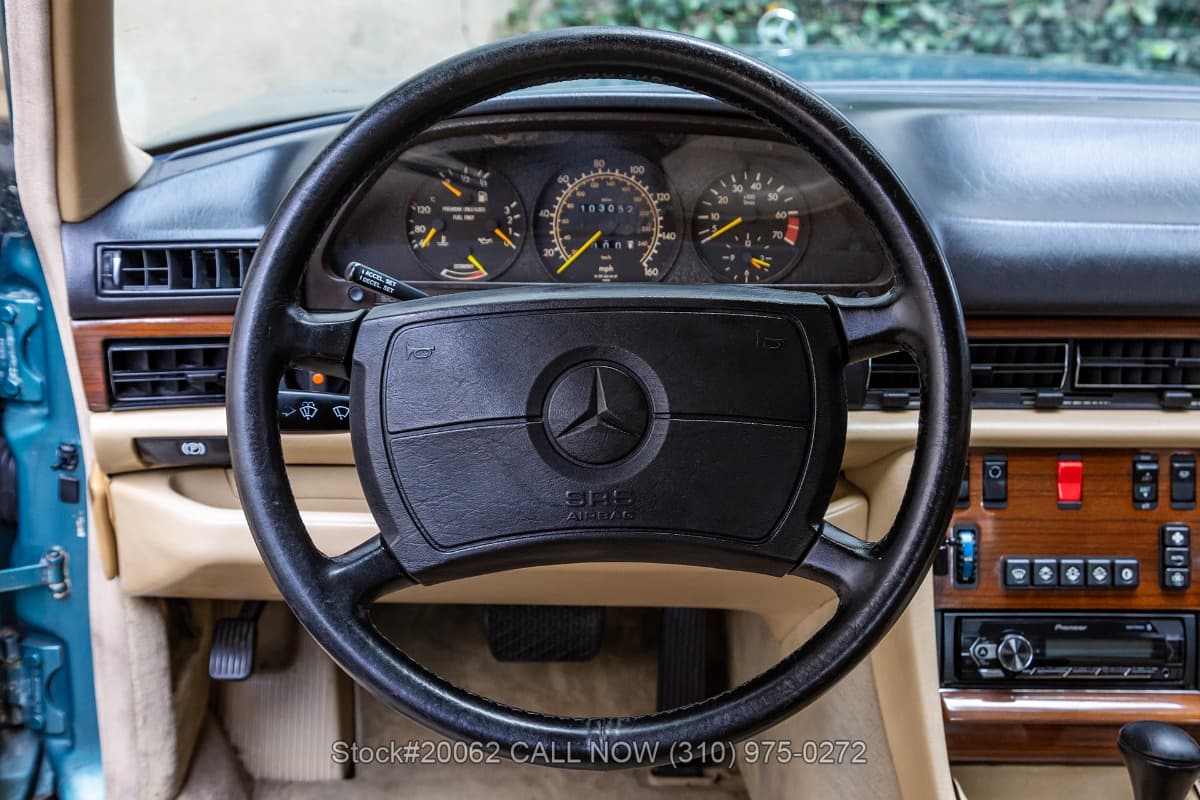 1989 Mercedes 300SE thumbnail 13