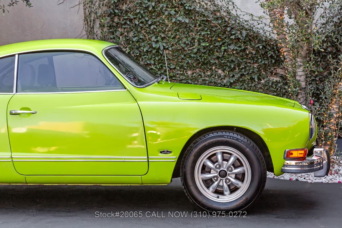 1973 Volkswagen Karmann Ghia Coupe thumbnail 8