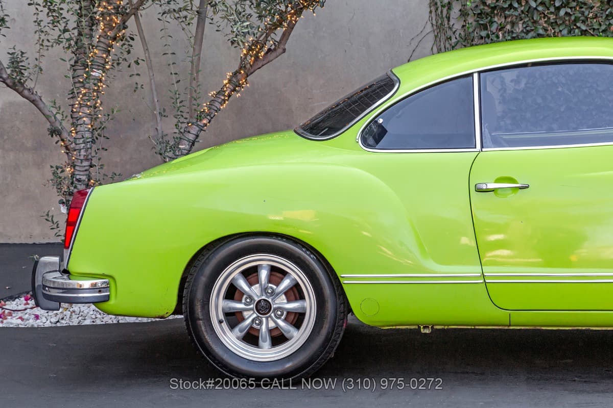 1973 Volkswagen Karmann Ghia Coupe thumbnail 9