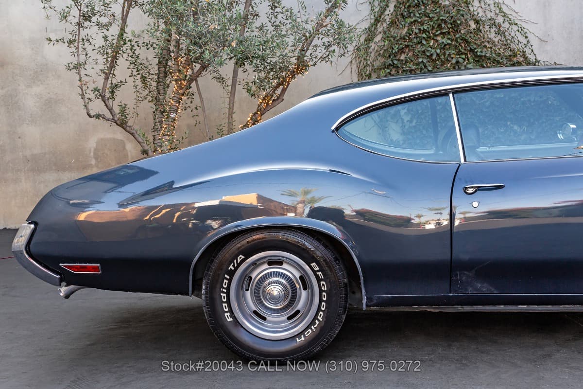 1971 Oldsmobile Cutlass S 2-Door Coupe thumbnail 10