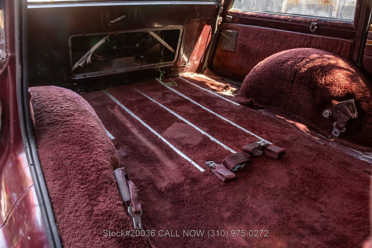1987 Jeep Grand Wagoneer thumbnail 19