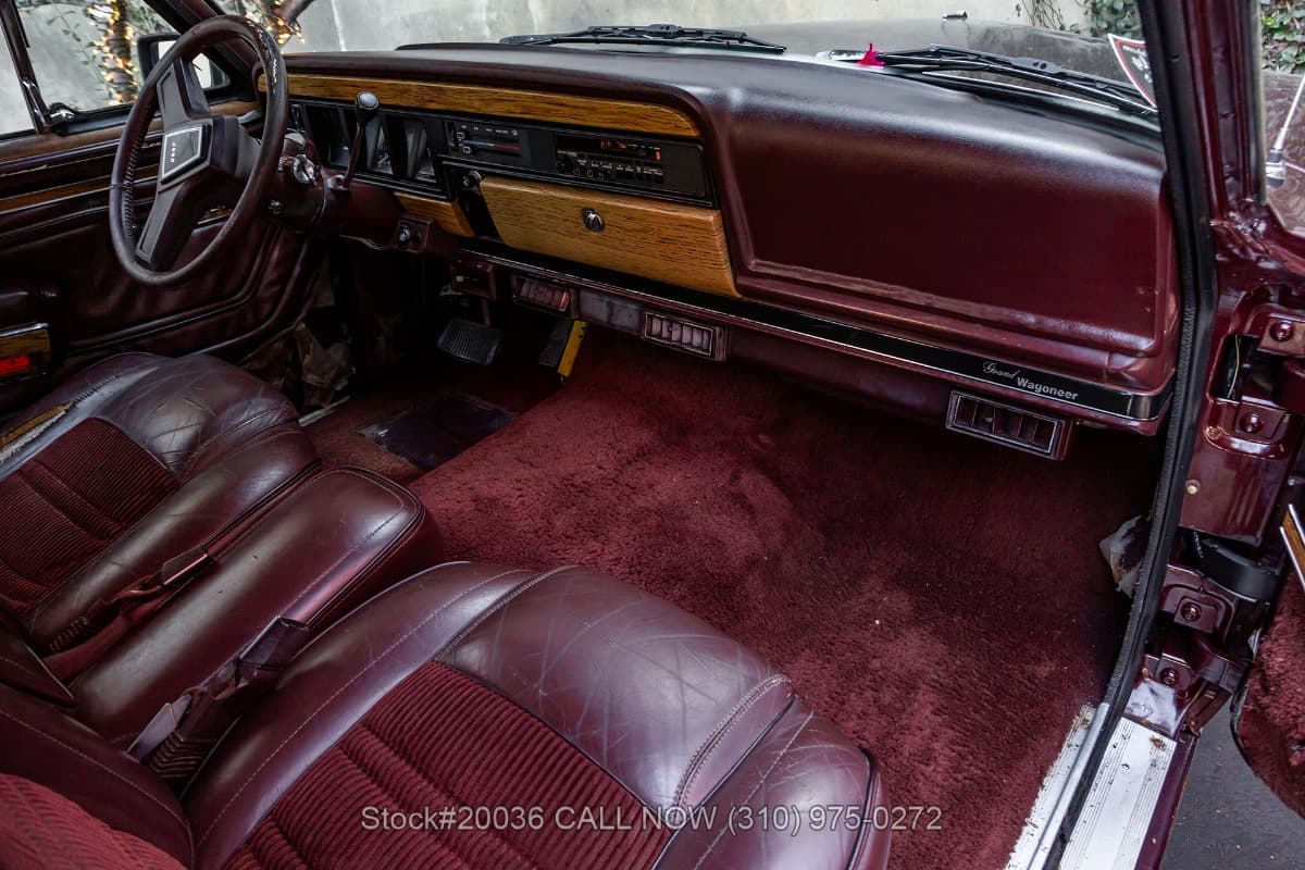1987 Jeep Grand Wagoneer thumbnail 21
