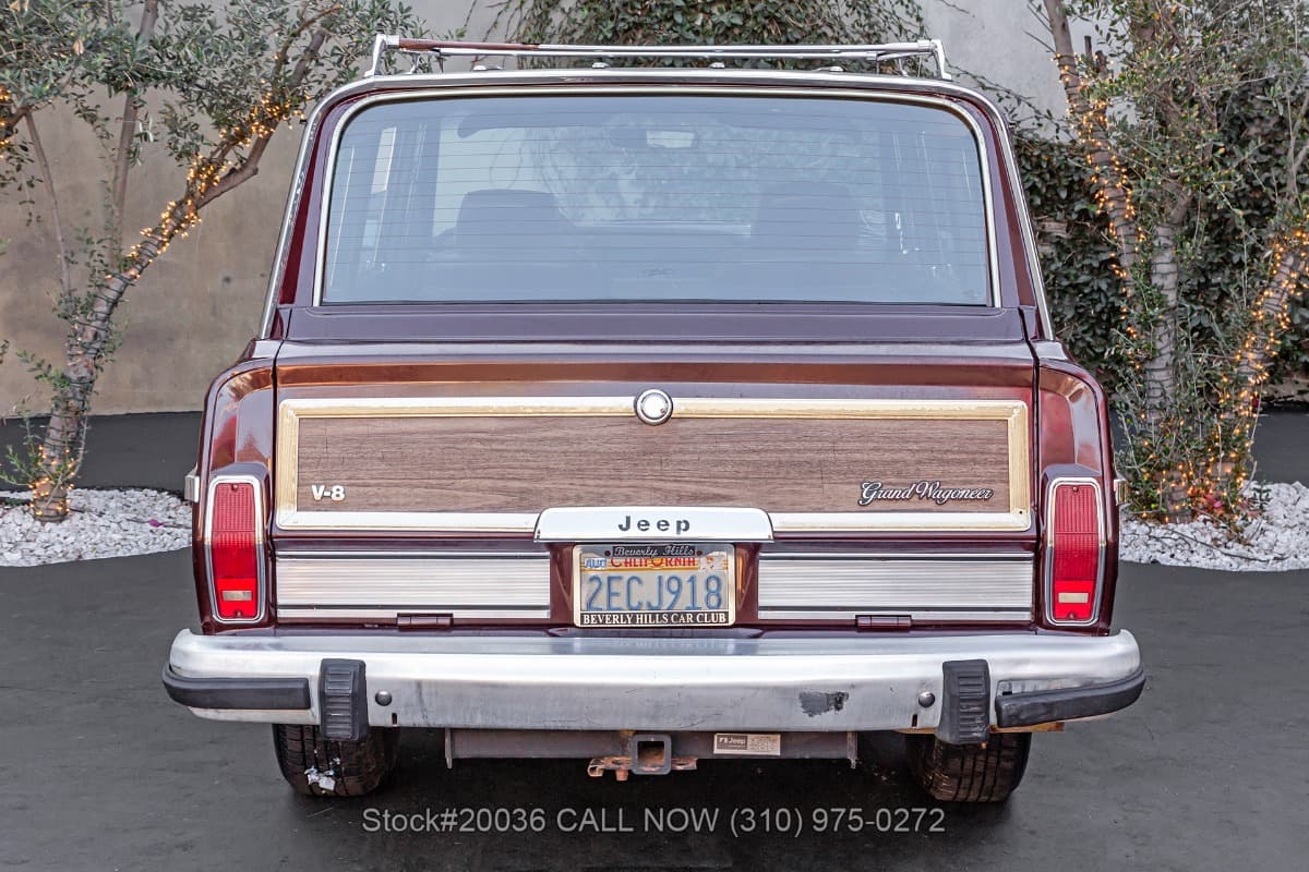 1987 Jeep Grand Wagoneer thumbnail 6