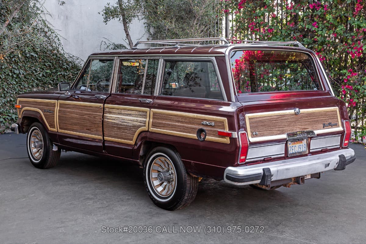1987 Jeep Grand Wagoneer thumbnail 7