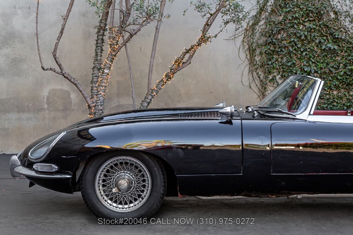 1966 Jaguar XKE Series I 4.2 Roadster thumbnail 11
