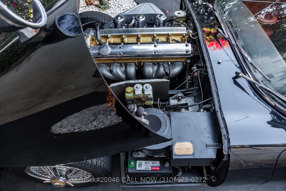 1966 Jaguar XKE Series I 4.2 Roadster thumbnail 23