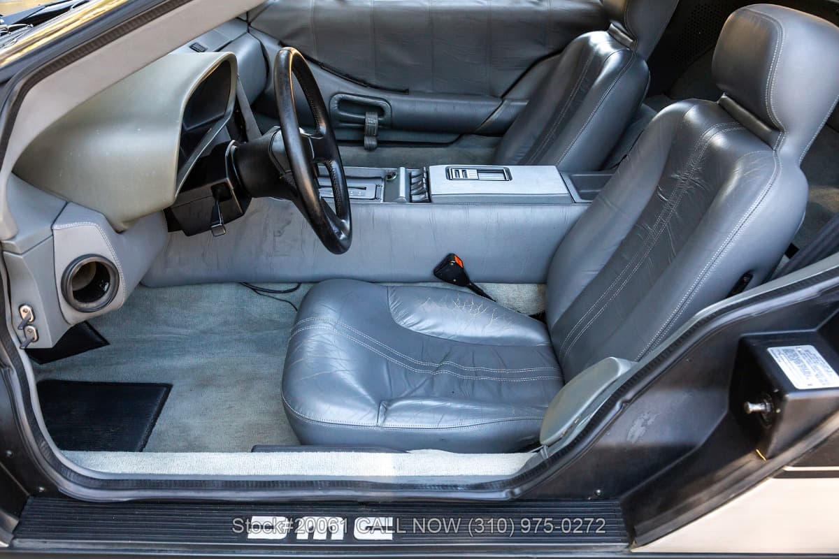 1981 DeLorean DMC-12 thumbnail 12