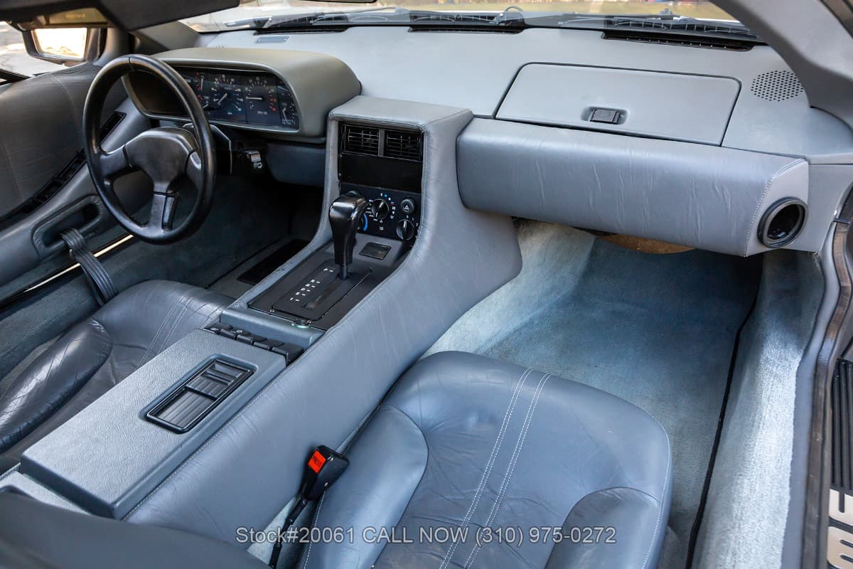 1981 DeLorean DMC-12 thumbnail 17