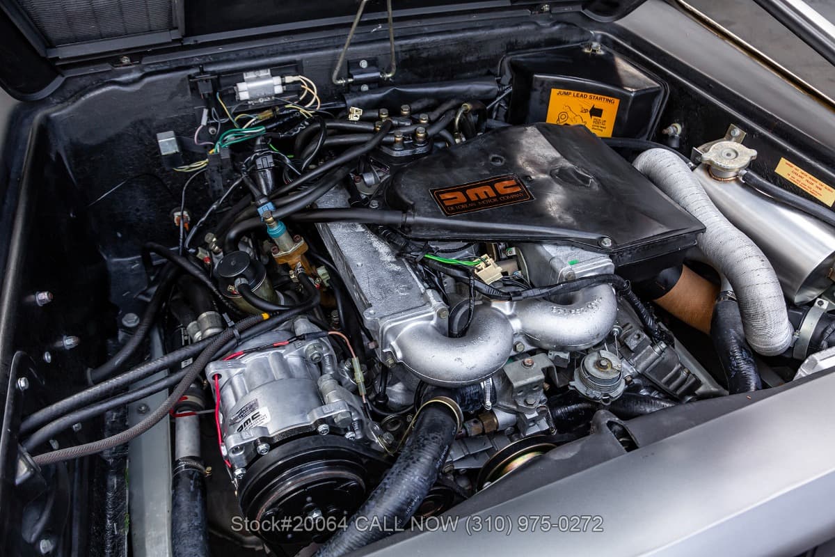 1981 DeLorean DMC-12 thumbnail 17
