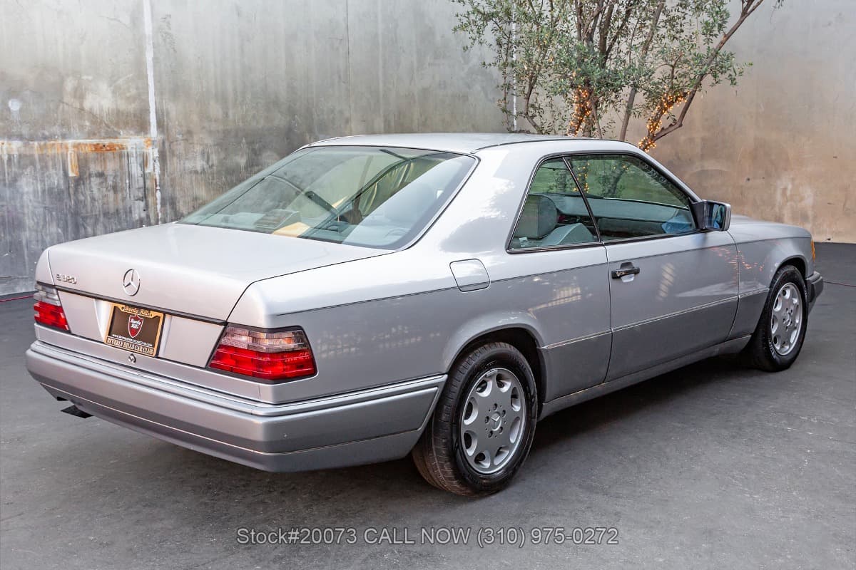 1994 Mercedes E320 Coupe thumbnail 4