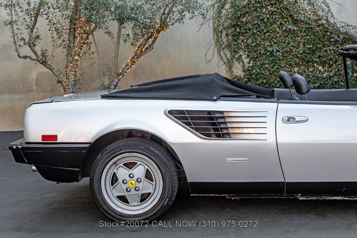 1984 Ferrari Mondial Cabriolet thumbnail 11