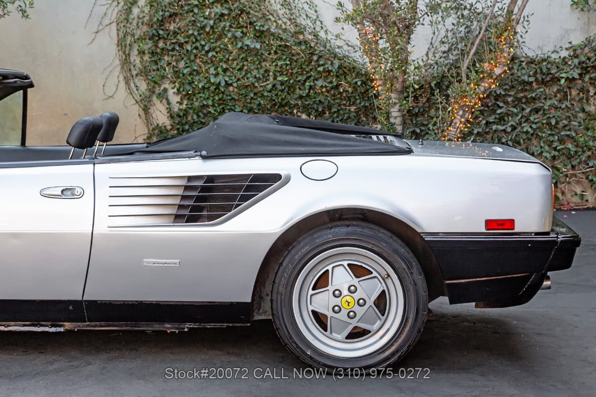 1984 Ferrari Mondial Cabriolet thumbnail 12