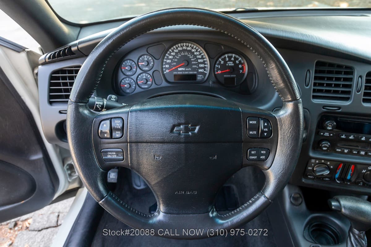 2003 Chevrolet Monte Carlo SS thumbnail 15