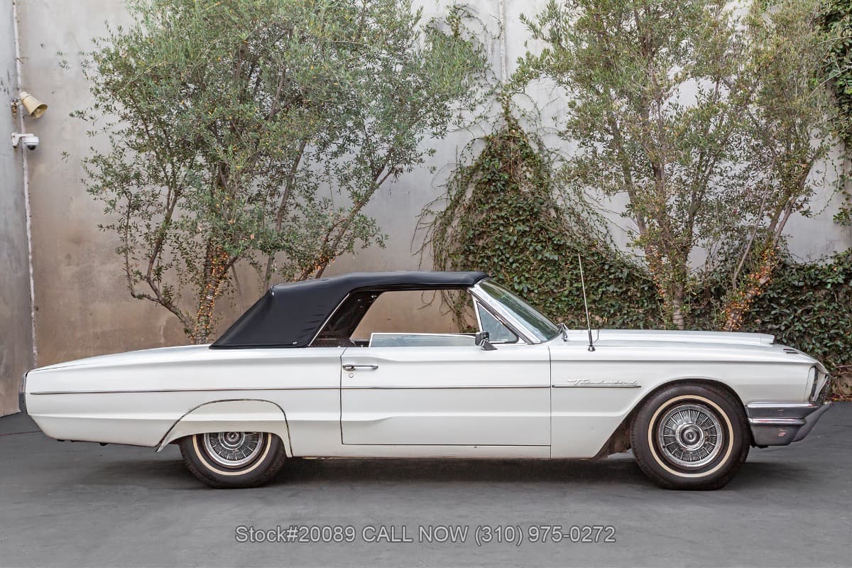 1964 Ford Thunderbird Convertible thumbnail 7