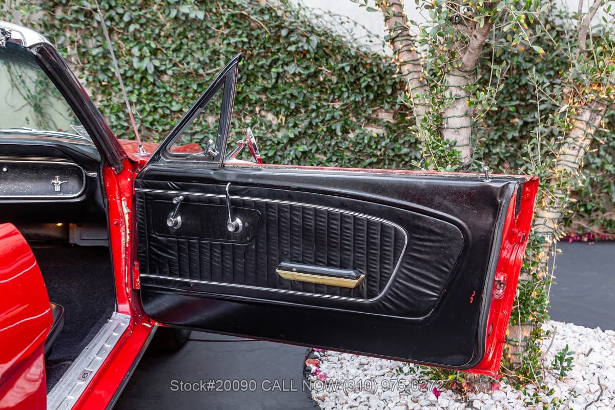 1964 Ford Mustang Convertible 4-Speed thumbnail 19