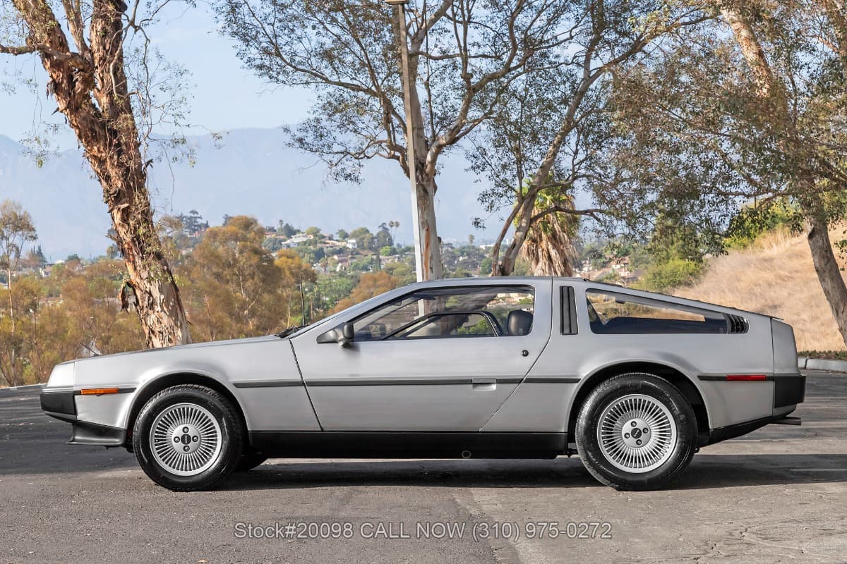 1981 DeLorean DMC-12 5-Speed thumbnail 9