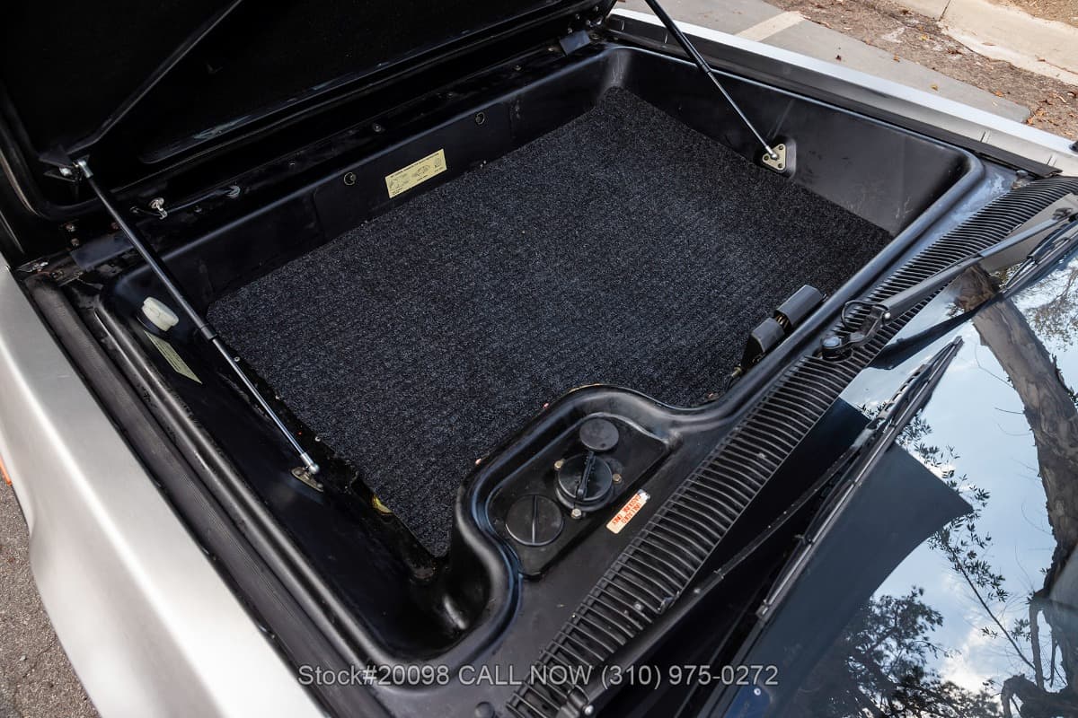 1981 DeLorean DMC-12 5-Speed thumbnail 17