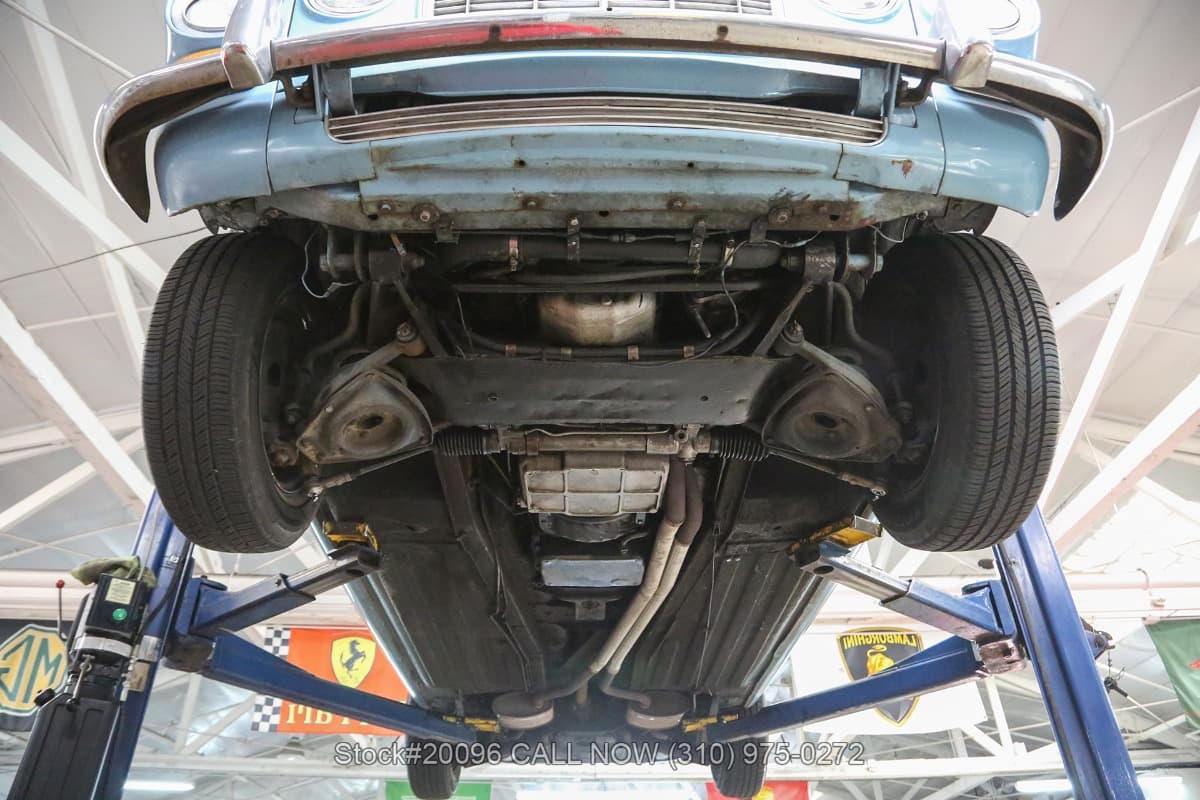 1971 Jaguar XJ6 4.2 Series I Saloon thumbnail 28