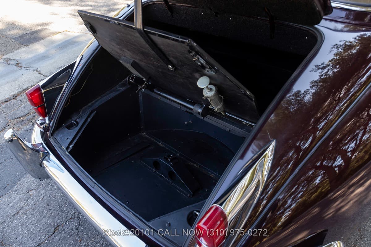 1961 Jaguar XK150 3.8-Liter Fixed Head Coupe Special Equipment thumbnail 23